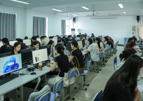 2Cshop携手高校开展“跨境电商专业创新发展培训”，助力河北产教融合创新发展