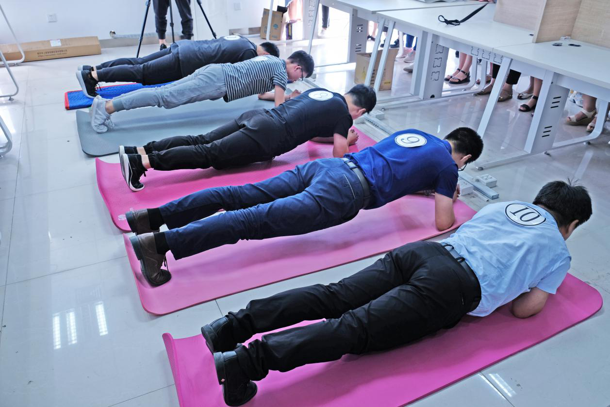 意昂4年度平板支撑大赛顺利落下帷幕! 意昂4年度平板支撑大赛顺利落下帷幕!