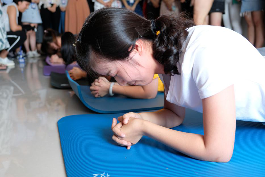 意昂4第三届平板支撑大赛