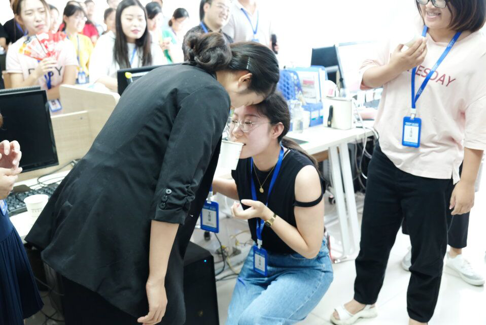 意昂4第三届平板支撑大赛